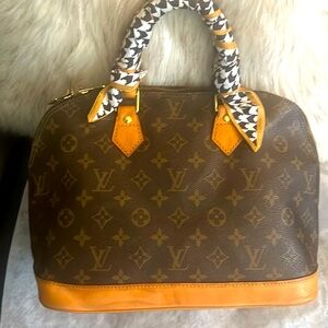 LOUIS VUITTON ALMA 
PRELOVED